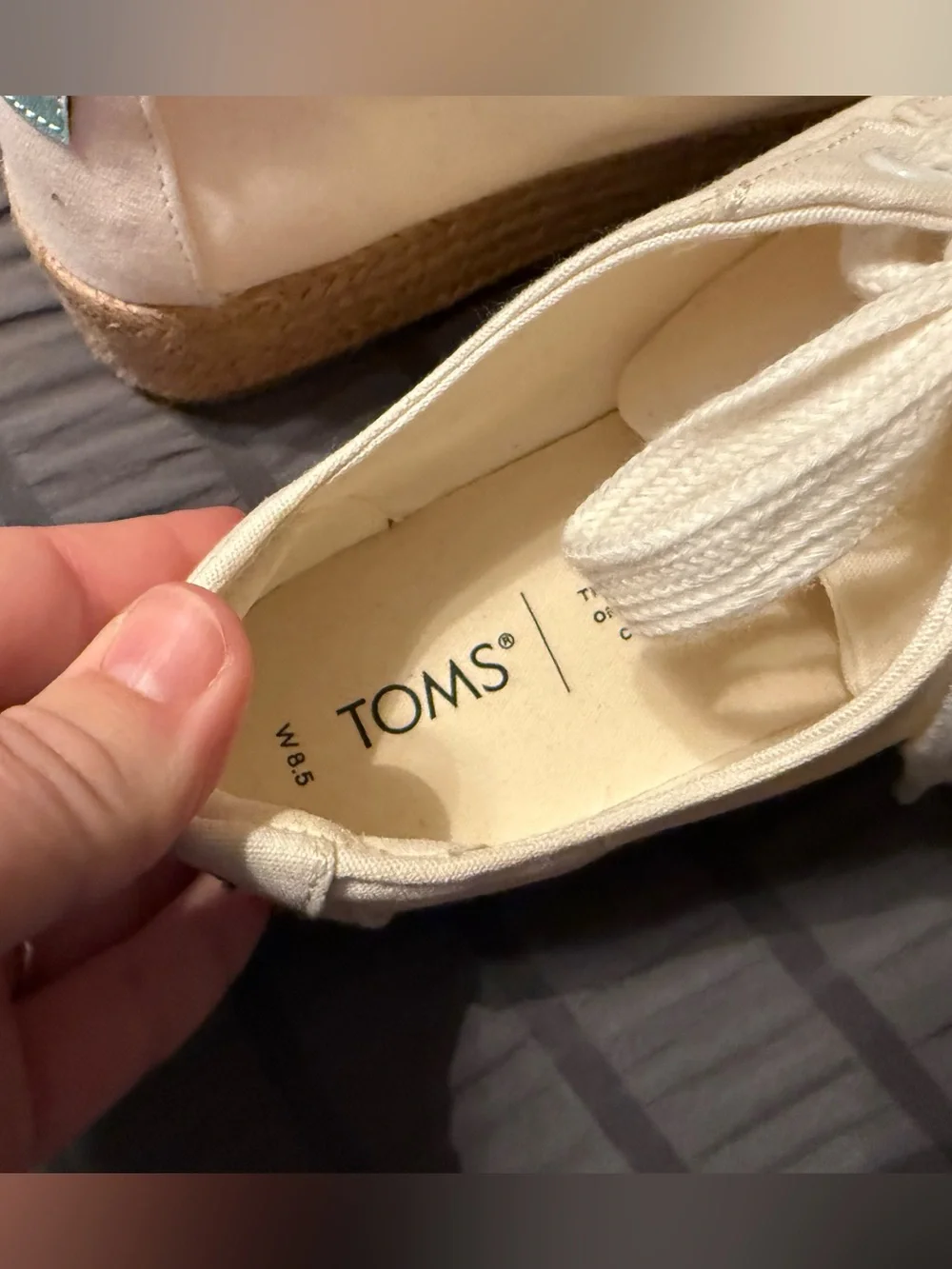 Tom’s women’s platform espadrille sneakers sz 8.5